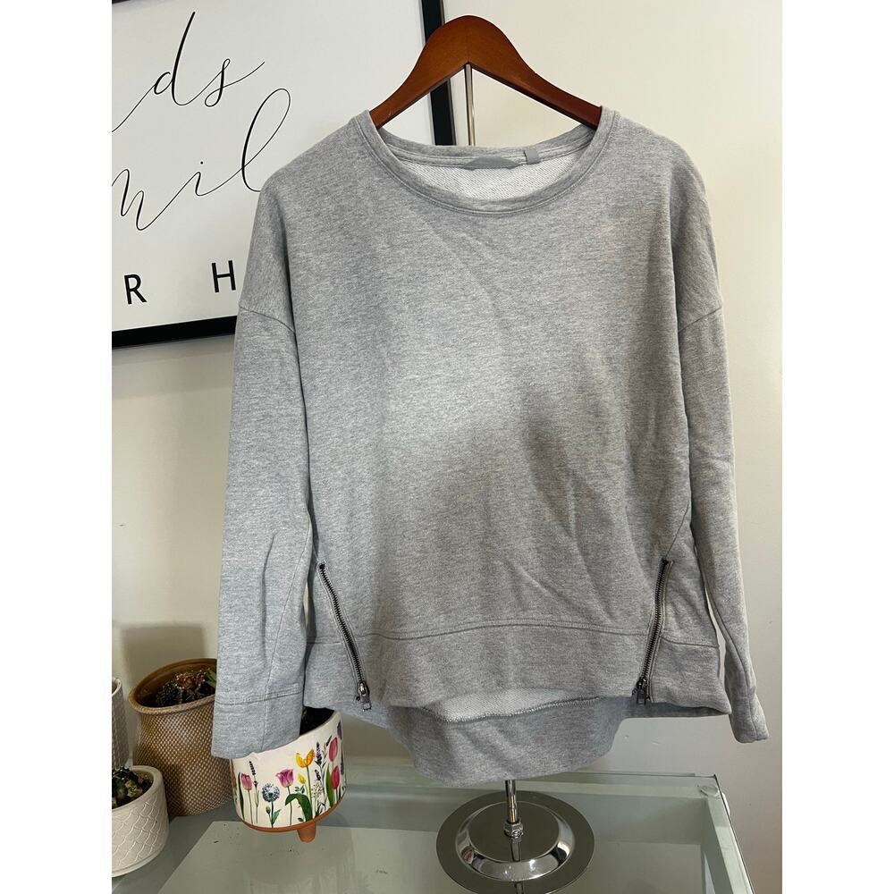 Athleta Grey Hi-Lo Sweatshirt – Size Medium